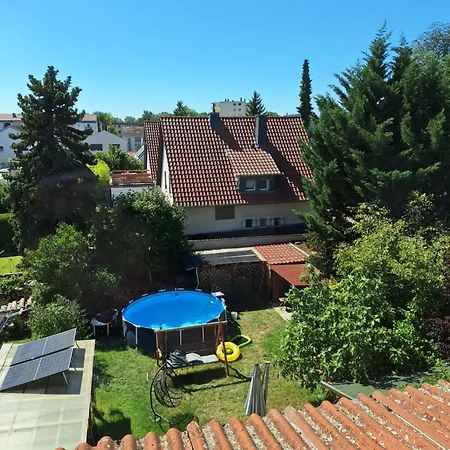 Vater Rhein דירה